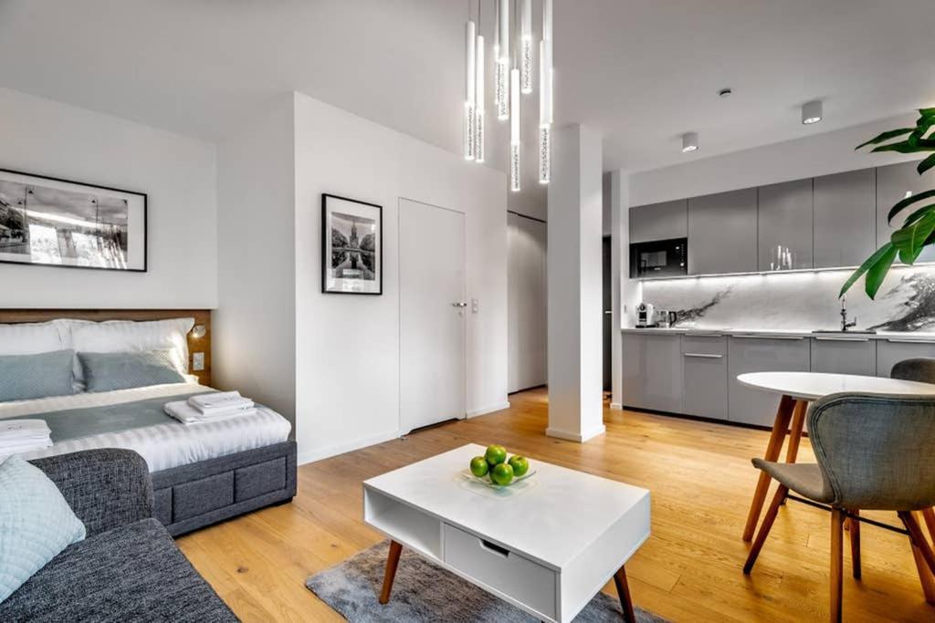 Koszykowa Suite - Apartament W Centrum Warszawy! Warsaw Luaran gambar