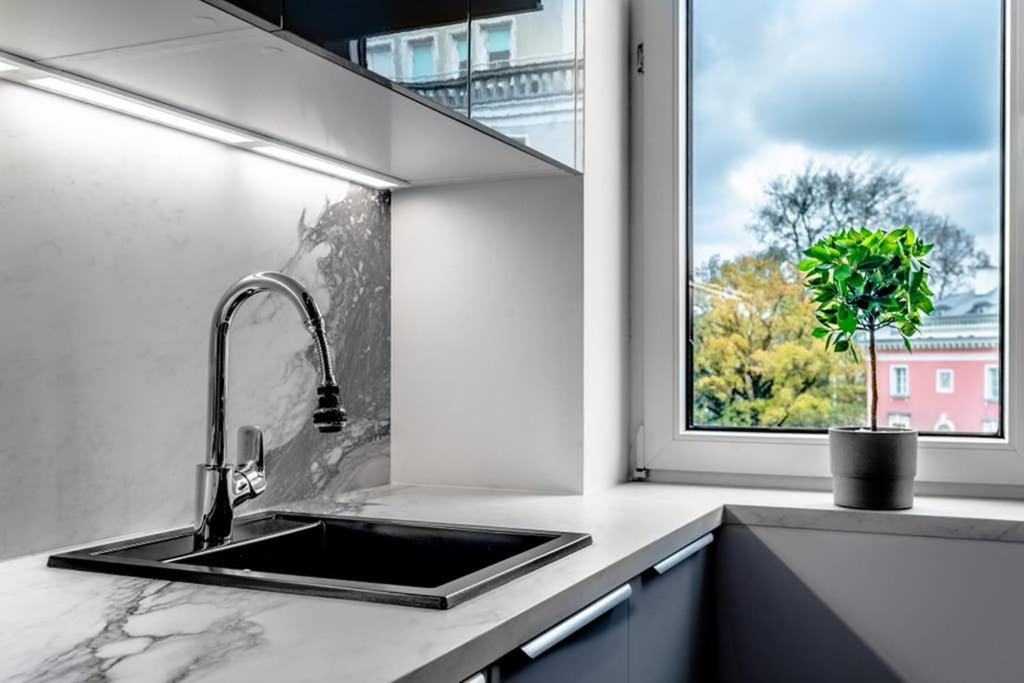Koszykowa Suite - Apartament W Centrum Warszawy! Warsaw Luaran gambar